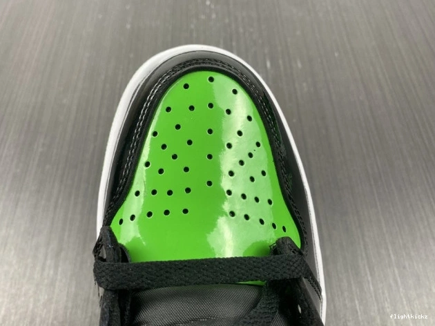 OG 1 Air High Pine 555088-030 Jordan Green 0819